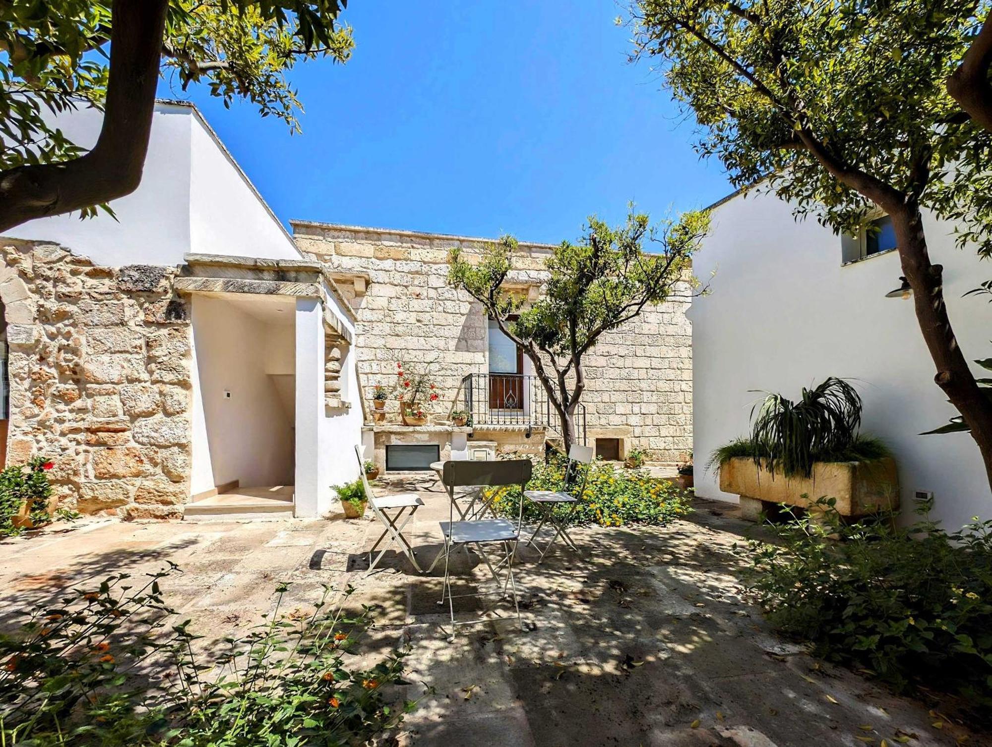 Oikia Vacanze Giuggianello Le Bey Exterior foto