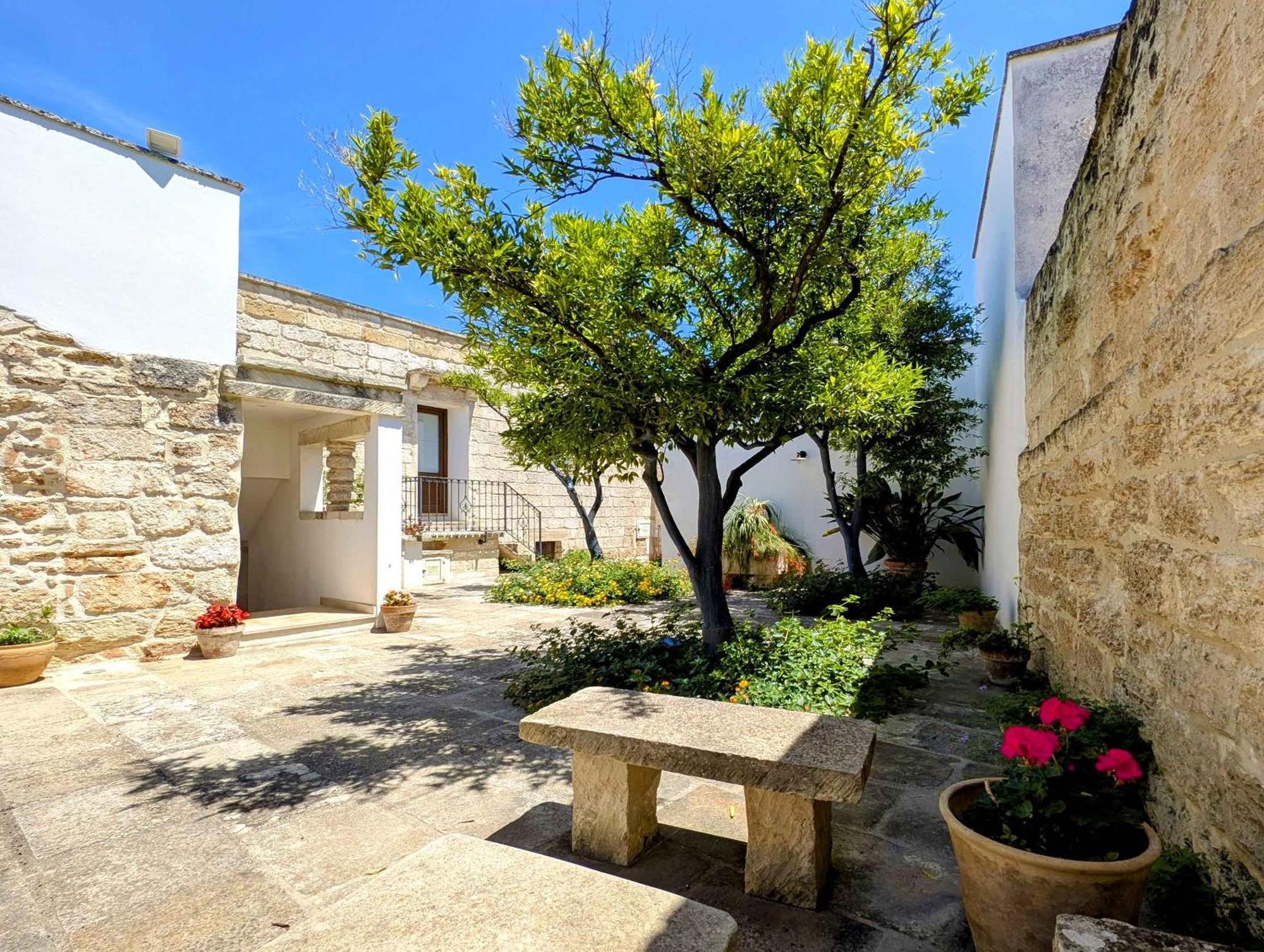 Oikia Vacanze Giuggianello Le Bey Exterior foto